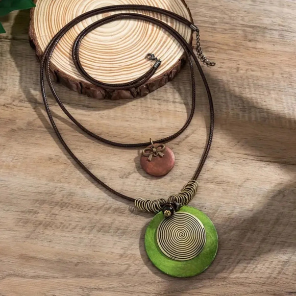 Vintage Wooden Boho Tribal Necklace Geometric - Picture 2 of 4